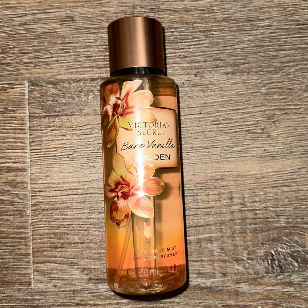 Victorias Secret ‘Bare Vanilla Golden’ Body mist